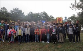 ´ÇOCUKLAR GÜLSÜN Kİ GELECEK AYDINLANSIN´