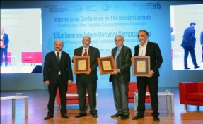 ULUSLARARASI İSLAM DÜNYASI SEMPOZYUMU SONA ERDİ