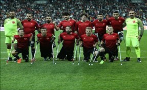 AMPUTE MİLLİ TAKIMI´NDAN KURUMLARA ÇAĞRI
