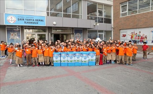 ÇOCUKLAR GELECEKLERİNİ İNŞA EDİYOR
