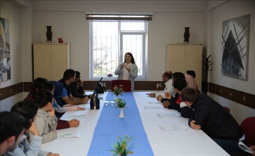 KÜÇÜKÇEKMECE BELEDİYESİ İSTİHDAM MASASI İŞ BAŞINDA