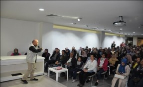 Ümraniyeliler Kudüs´ü Talha Uğurluel´den Dinledi