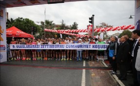 Cumhuriyet İçin Koştular