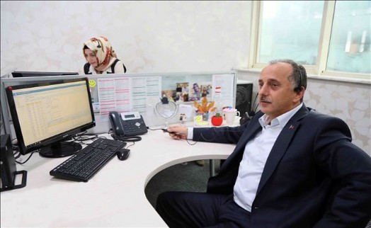 'Başkan Çağırıcı Çağrı Merkezi´nde Telefonları Cevapladı'