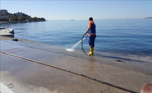 Büyükçekmece´de Lodosun İzleri Silindi