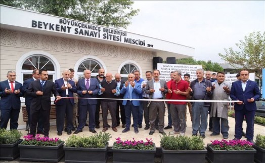 Büyükçekmece´ye Yeni ve Modern İbadethaneler