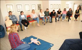 BEYLİKDÜZÜ BELEDİYE PERSONELİ AFETLERE KARŞI İLK YARDIM EĞİTİMİ ALD