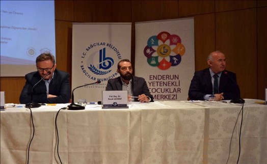 'Dünden Bugüne Enderun Eğitimi' Bağcılar´da Konuşuldu