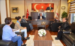 Mehmet Akif Ersoy Ortaokulu Müdürü ve Okul Aile Birliği Yönetim Kurulu Üyeleri Başkan Cem Kara´yı Ziyaret Etti
