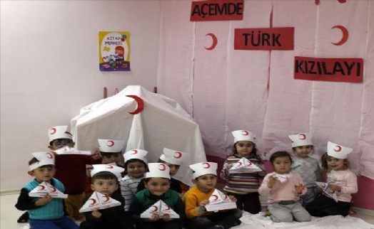 Tuzla Belediyesi Anne Çocuk Eğitim Merkezi, Kızılay Haftası´nda 50 Ünite Kan Topladı