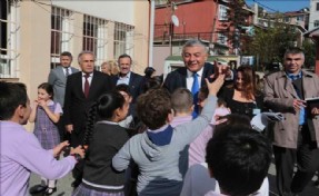 ALPASLAN İLKOKULU BAŞTAN AŞAĞI YENİLENDİ