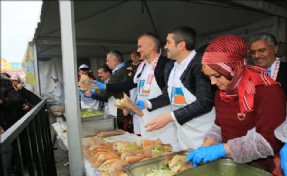 ÇEKMEKÖY´DE KARADENİZ RÜZGARI ESTİ