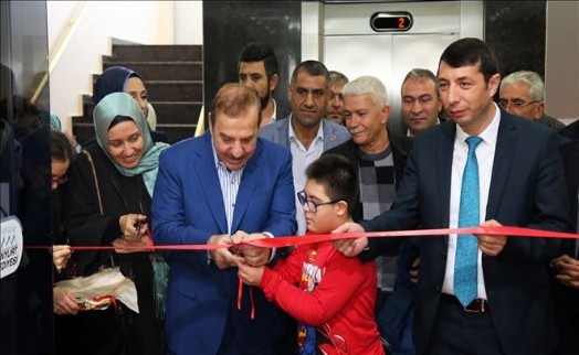 Esenyurt ?ta 'Sanat Engel Tanımaz' Sergisi