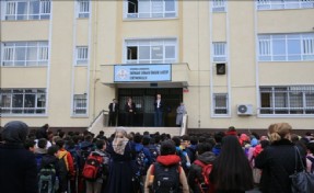 BAŞKAN POYRAZ BAYRAK TÖRENİNDE