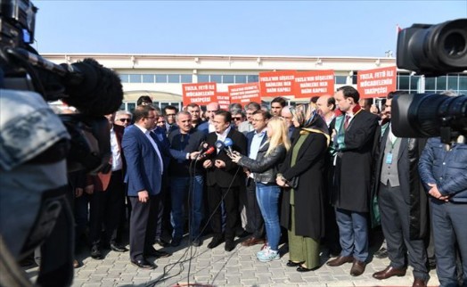 Başkan Yazıcı ve Tuzlalılar, FETÖ´cü Hainleri Mahkemede de Takip Etti