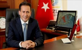 Başkan Şadi Yazıcı Yılın En İyi Belediye Başkanı Seçildi