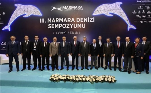 Başkan Dr. Akgün: ?Marmara´nın Temizliği İçin Çatı Kuruluş Gerekli?