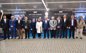 ÜSKÜDAR BELEDİYESİ MUSTAFA ATAŞ´IN SİYASETTE 40. YIL ETKİNLİĞİNE EV SAHİPLİĞİ YAPTI