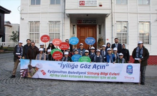 Simurg Bilgi Evlerinden ´İyiliğe Göz Açın´ Projesi