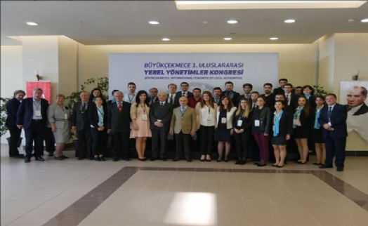 Yerel Yönetimin Duayen Hocaları Büyükçekmece´de Toplanıyor