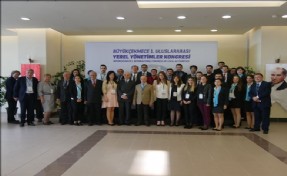 Yerel Yönetimin Duayen Hocaları Büyükçekmece´de Toplanıyor