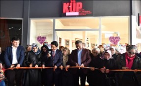 ÜSKÜDARLI KADINLARIN EL EMEKLERİ KÜP MAĞAZASINA TAŞINIYOR