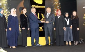 Sosyal Belediyeciliğin 'Altın Karınca'sı Zeytinburnu Oldu