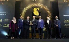 Eyüp´te ´Şehir ve Medeniyet Okulu´na ´Altın Karınca Ödülü´!