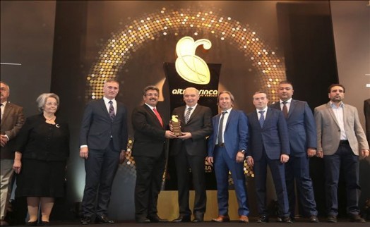 KÜÇÜKÇEKMECE BELEDİYESİ´NE ALTIN KARINCA ÖDÜLÜ