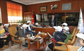 Simurg´lu Öğrenciler Müftü Mustafa Mesten´i Ziyaret Etti