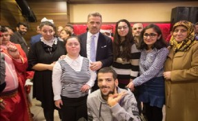 Gaziosmanpaşa`da En Özel Öğrencilerden Engel Tanımayan Gösteriler