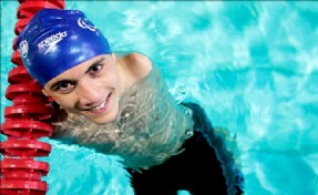 İBB SPORCUSU BEYTULLAH EROĞLU YÜZMEDE DÜNYA ŞAMPİYONU