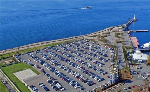 3 Milyon 500 Bin Kişi Park Edip Devam Etti