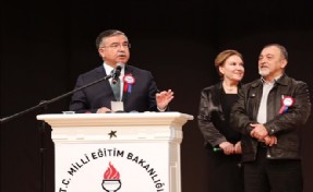 MİLLİ EĞİTİM BAKANI İSMET YILMAZ: ?AVRUPA´DA YÜZDE 6´DAN FAZLA KAYNAĞI EĞİTİME AYIRAN 1. ÜLKEYİZ?