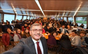 DERS ZİLİ HER PERŞEMBE ÜSKÜDAR VALİDE SULTAN GEMİSİ´NDE ÇALIYOR