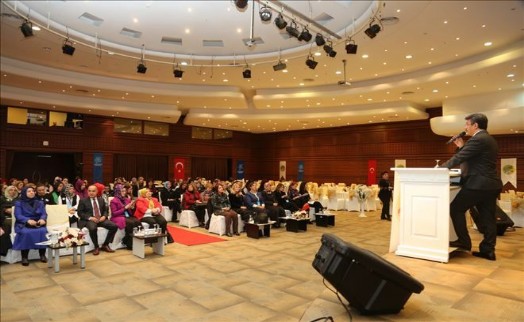 KADIN MECLİSLERİ ZİRVESİ´NİN İLKİ GERÇEKLEŞTİRİLDİ