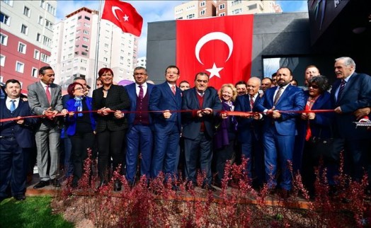 ADNAN KAHVECİ MUHTARLIĞI VE BELEDİYE ÇÖZÜM MERKEZİ AÇILDI