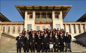ÇEKMEKÖY YENİLİK AKADEMİSİ ÖĞRENCİLERİ KÜLLİYE´DE