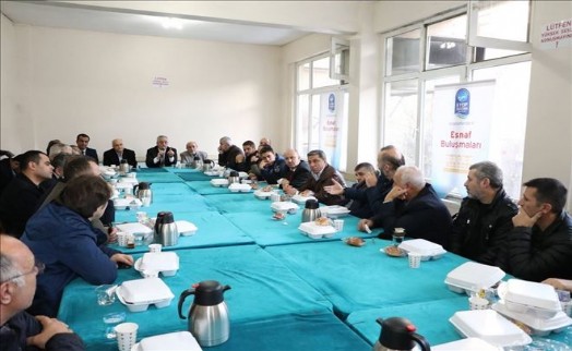 Başkan Remzi Aydın´dan Özlem Çarşısı Esnafıyla Toplantı