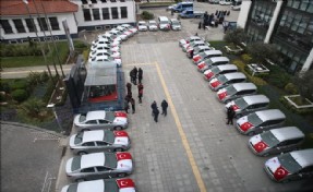 Ümraniye Belediyesi´nden İlçe Emniyet Müdürlüğü´ne 31 Yeni Araç Tahsisi