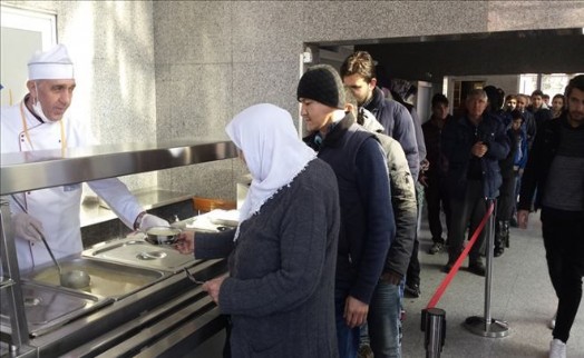 Soğuk Havada Vatandaşların İçini Isıtan ?Sıcak Hizmet?
