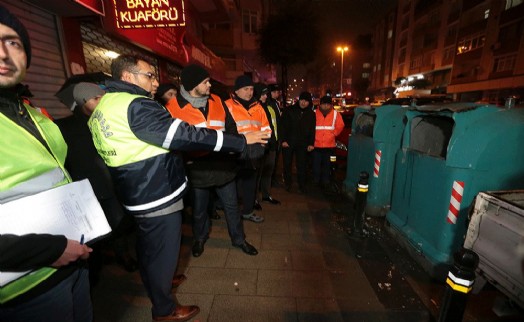 İBB Yerinde Çözüm Ekibi Gaziosmanpaşa`da Devam Eden Çalışmaları İnceledi