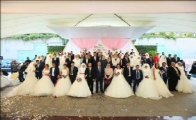 ?´Bağcılar´da Bir Yılda 5 Bin 300 Çift Mutluluğa Evet Dedi´´