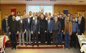 Sultanbeyli´de Mahalle Temsilcileriyle Toplantı