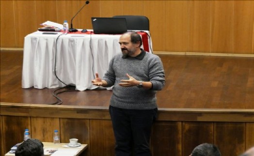 Büyükçekmece Belediye Personeline Babalık Semineri