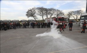 Sultanbeyli Temizlik Personeli Yangın Tatbikatı Yaptı
