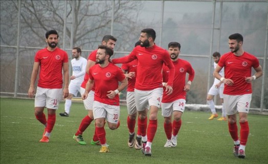 ÇEKMEKÖY BELEDİYESİ ALEMDAĞSPOR´DAN KRİTİK GALİBİYET