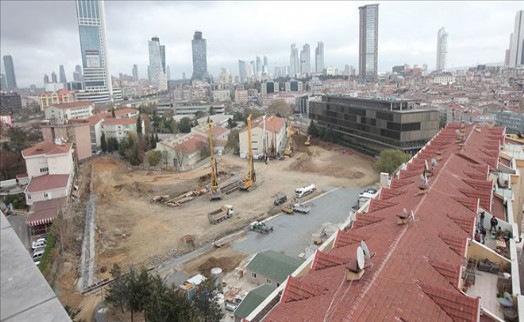 ´DURDUR - DURDURMA´ SAVAŞINA ´ŞİŞLİ BELEDİYESİ´NDEN MÜDAHALE