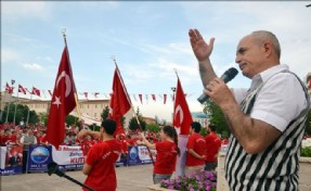 Başkan Akgün: '30 Ağustos, Şanlı Türk Tarihinin Dönüm Noktasıdır!'