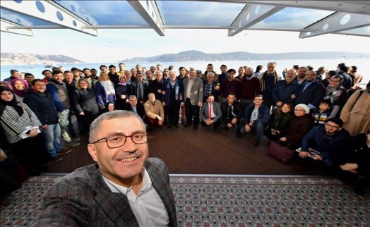 ÜSKÜDAR VALİDE SULTAN GEMİSİ ŞİİR HATTI OLDU